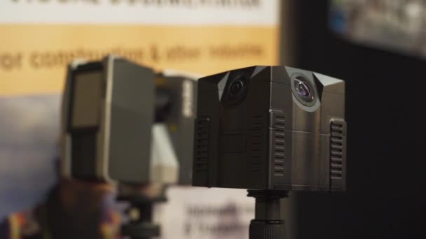 High Tech 360 Degree Cameras Trade Show — Vídeo de Stock