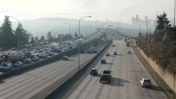 Cars Driving Seattle Traffic — Vídeos de Stock