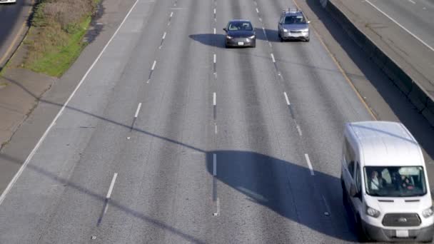 Cars Driving Seattle Traffic — Vídeo de stock