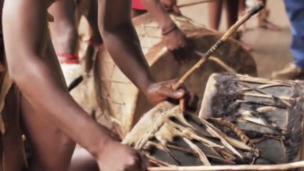 Zulu Warriors Drumming Traditional Ceremony — Video Stock