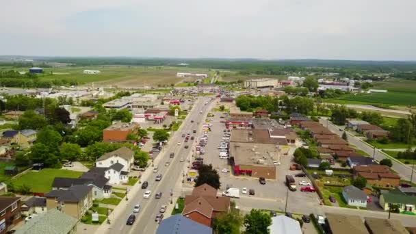 Drone Flying Main Street Small Town Countryside — Vídeos de Stock