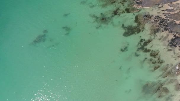 Drone Footage Closing Crystal Clear Turquoise Water Thailand — Video