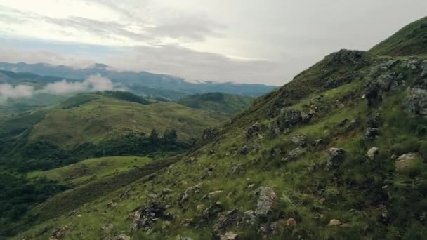 Drone Footage Landscape Mountains — Vídeos de Stock