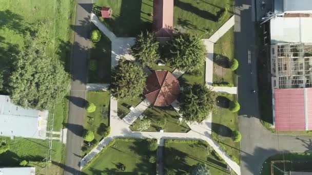 Drone Birdseye Footage Spanish Colonial Arquitecture Park Middle Small Town — Vídeo de Stock