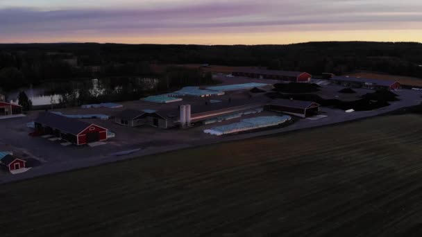 Red Color Poultry Farm Finland Very Beautiful Sunset — Vídeo de stock