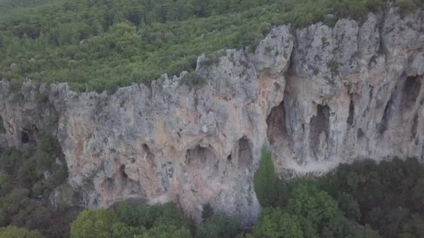 Aerial Clip Moving Away Eerie Challenging Limestone Cliffs Geyikbayiri Antalya — Vídeo de Stock