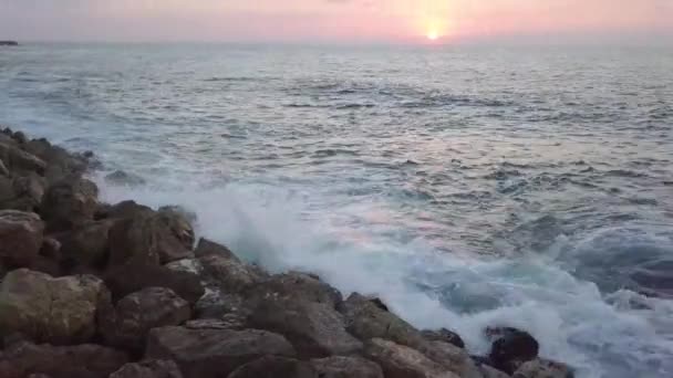 Waves Slowly Rolling Rocks Jaffa Harbor Breakwater Beautiful Sunrise Pink — Stockvideo