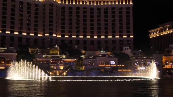 Water Sprays Form Circle Bellagio Water Show Las Vegas — Stok Video