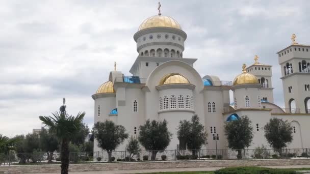 Εξωτερική Άποψη Της Εκκλησίας Του Αγίου Νικολάου Στο Μπαρ Του — Αρχείο Βίντεο