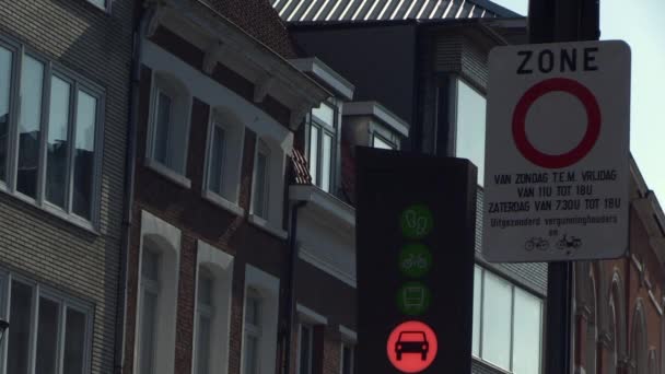 Electronic Warning Traffic Sign Car Free Street Fine Euro Cars — Wideo stockowe