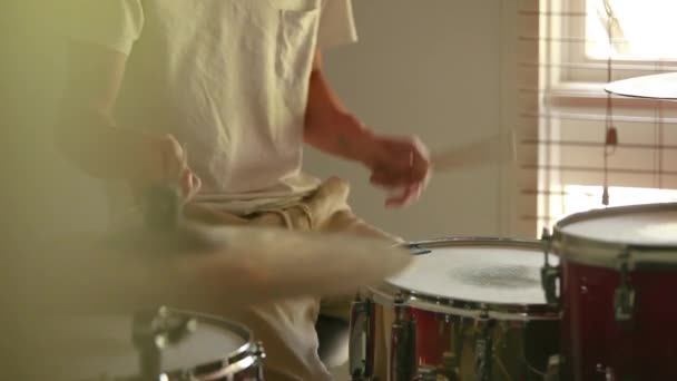 Drummer Practicing Rudiments Personal Drum Kit Foreground Gradient Soft Natural — Wideo stockowe