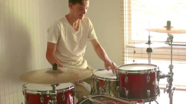 Drummer Tuning Drum Skins Ready Practice Natural Light Entering Room — Stockvideo