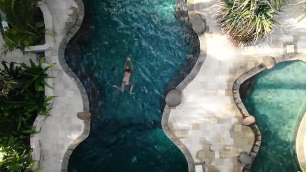 Beautiful Woman Swimming Pool — Stock videók