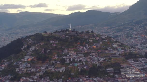 Panecillo Downtown Afternoon Quito City Travelling Aerial View Ecuador — Wideo stockowe