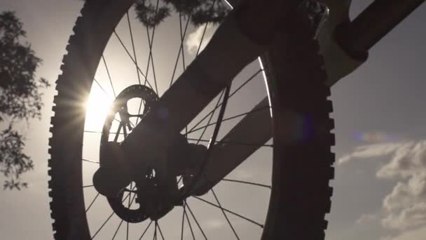 Silhouette Slow Mountain Bike Wheel — Stock video