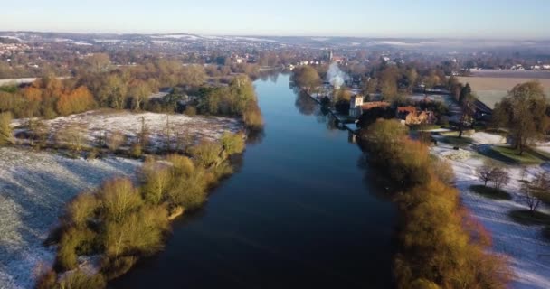 Glassy Still Water River Thames Winters Morning Filmed Drone — Αρχείο Βίντεο