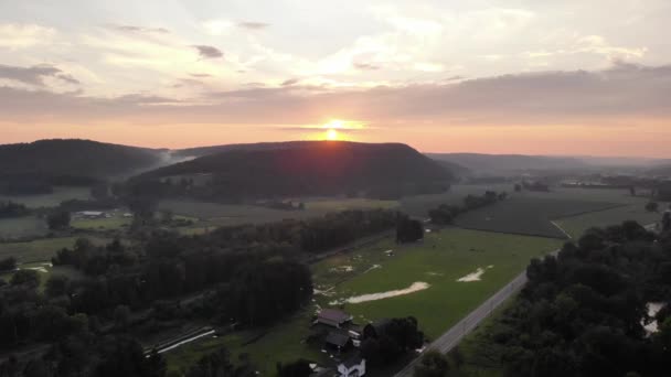 Ascending Aerial Drone Shot Small Town Maine United States America — Wideo stockowe