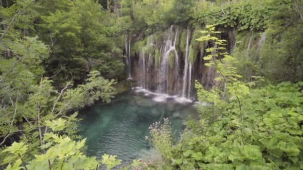 Long Shot View Galovac Waterfall Plitvice Lakes National Park Central — Videoclip de stoc