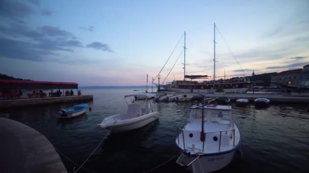 180 Vista Para Marina Sumartin Brac Island Croácia Com Pôr — Vídeo de Stock
