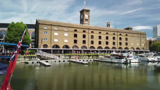 Katherine Dock London — стокове відео
