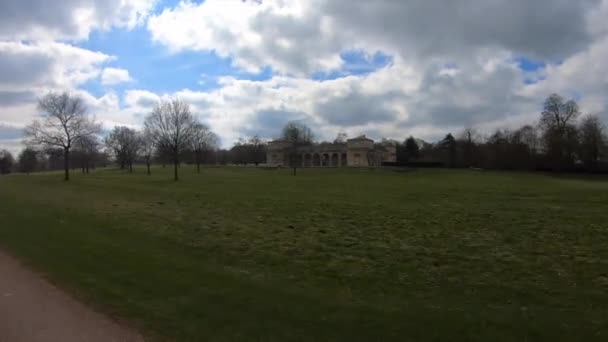 Moving Motion Timelapse Beautiful English Countryside Estate Yorkshire — Vídeo de Stock