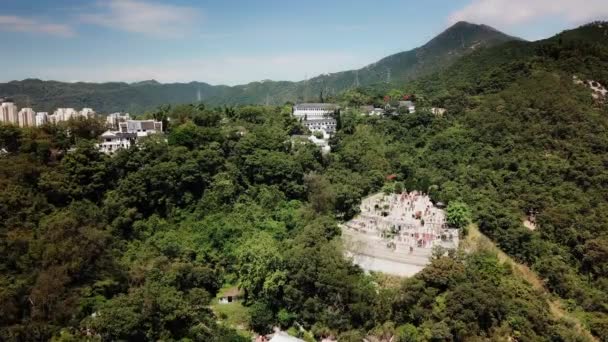 Aerial View Hong Kong Tao Fong Shan Christian Cemetery Hilltop — Vídeo de Stock