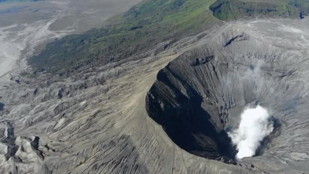 Stunning Aerial Video Mouth Bromo Volcano East Java Indonesia — Stockvideo