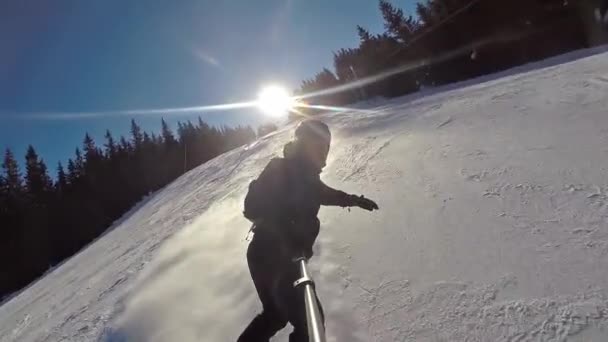 Front Action Cam View Snowboarder Slow Motion Nearly Falling — Vídeo de Stock