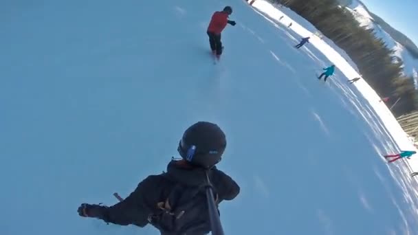 Back View Snowboarder Going Hill People Fps — Vídeo de Stock