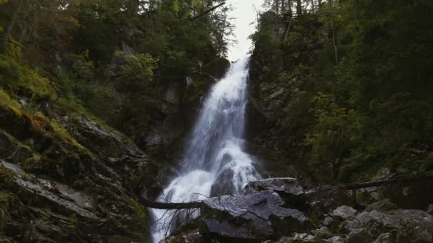 Big Waterfall West Tatras Mountains Rohacsky Vodopad Slovakia — стоковое видео