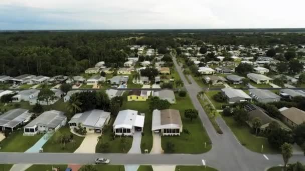 Aerial View Mobile Home Park South Florida — Stockvideo