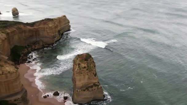 Stunning Aerial Footage Apostles Australian Coast Great Ocean Road Holiday — Wideo stockowe