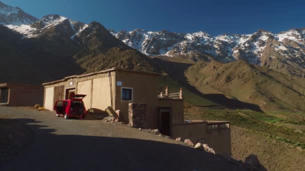 Revealing Green Fertile Tacheddirt Valley High Atlas Mountains Morocco – stockvideo