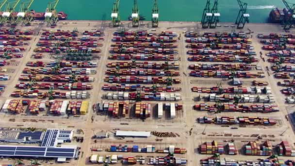Aerial Footage Dolly Right Terminal Pelabuhan Komersial Singapura — Stok Video