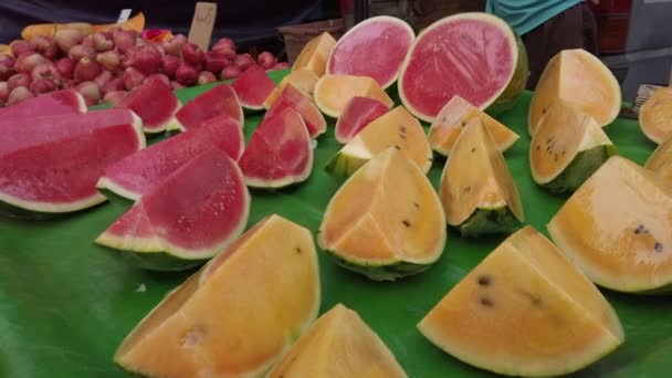 Pink Yellow Slice Water Melon Fruit Table Selling House Flies — Vídeo de Stock