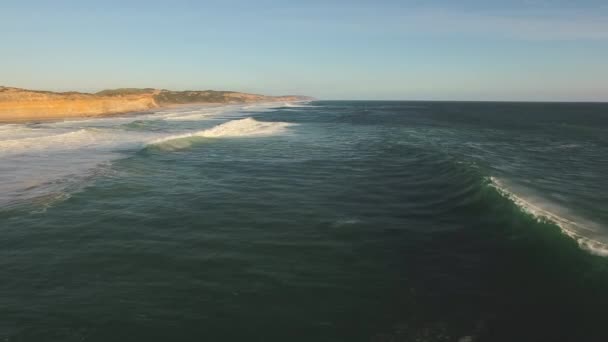 Drone Shot Surf Great Ocean Road — Vídeos de Stock