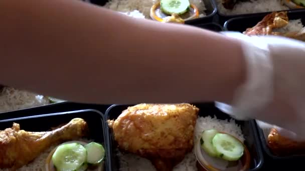 Row Nasi Lemak Chicken Roasted Lunch Boxes Container While Hands — Vídeos de Stock