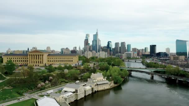 Drone Aerial Rising Philadelphia City Skyline Showing Comcast Technology Center — Stock Video