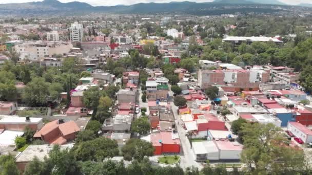 Aerial View Manantial Neighborhood Southern Mexico City Drone Flying Sideways — Stockvideo