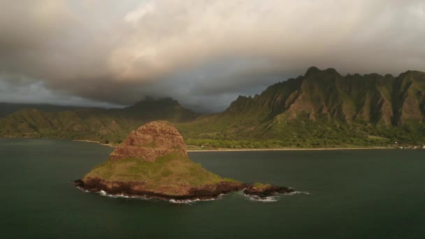Drone Aerial Pan Chinaman Hat Looking Back Shore Oahu Hawaii — Video