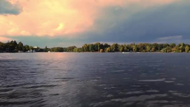 Шторм Над Озером — стоковое видео