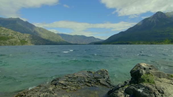 Turquoise Rough Waters Windy Day Lake Emerald Epuyen Patagonia Argentina — Stockvideo