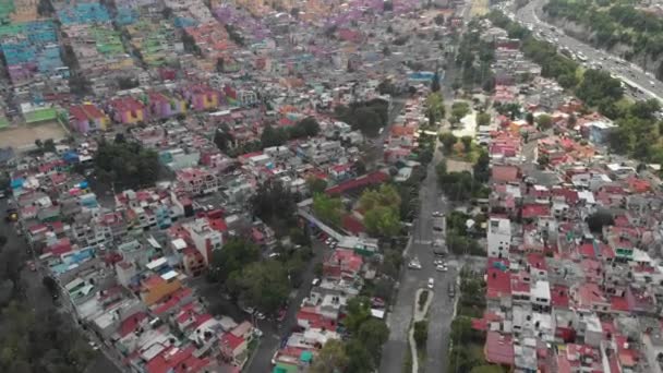 Aerial View Colorful Neighborhood Mexico City Drone Slowly Descending Flying — Stock videók