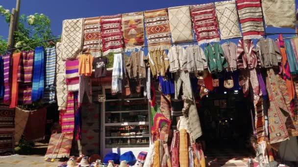 Traditional Shop Carpets Clothing — Stock video