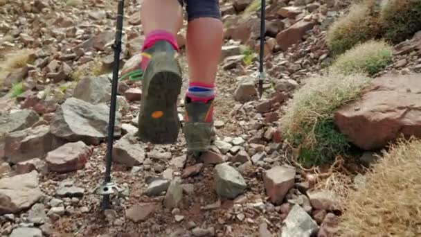 Close Walking Feet Heavy Boots Hike Rocky Terrain Morocco — Stockvideo