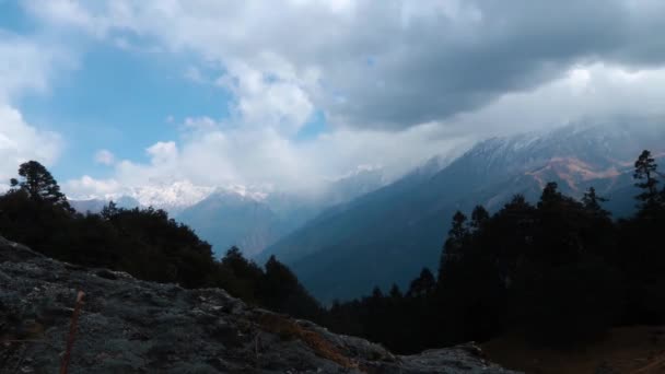 Himalaya Timelapse Taken Mountains Uttarakhand Morning Clouds Sunrise Cinematic — Stock Video