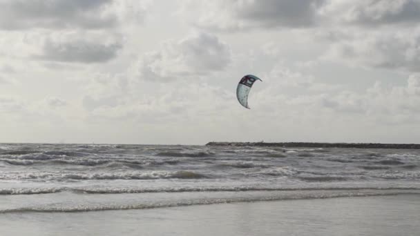Kite Surfer Surfing Sea Jumping Slow Motion — Stock Video