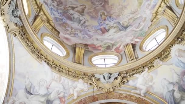 Panning Beautiful Ceiling Artwork Roman Church — Video Stock