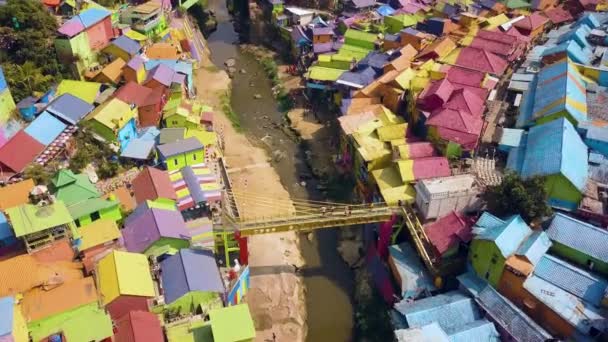 Rainbow Village Jodipan Malang Drone Mavic Pro Low Flight — Wideo stockowe