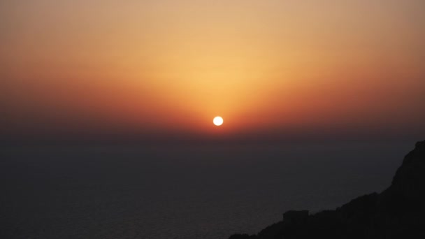 Sunset Timelapse Dingli Cliffs Malta Europe Showing Orange Sun Soft — Vídeo de Stock